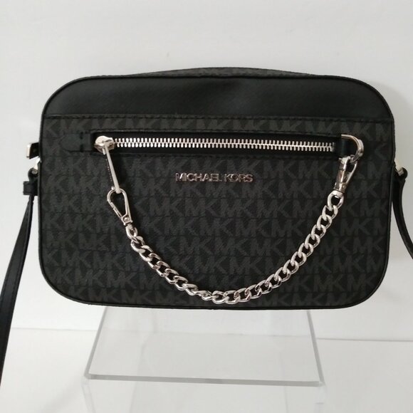 Michael Kors Jet Set Black Large Cross-body Bag - Picture 13 of 14